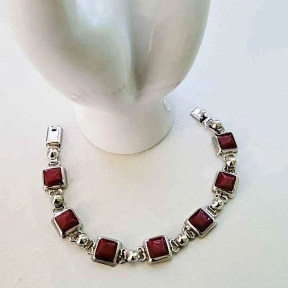 Sterling Silver Beautiful Red Coral Bracelet - Picture 2 of 8